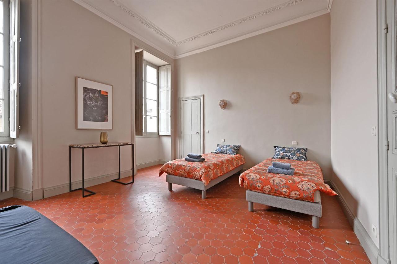 Le Vieux Sextier - Ac Clim - Lumineux - Wifi - Hypercentre Apartment Avignon Luaran gambar
