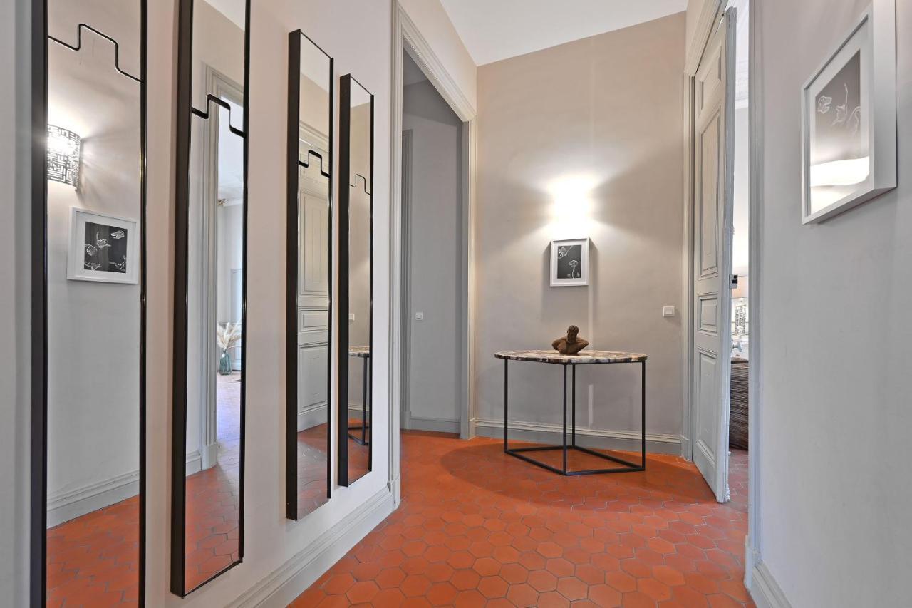 Le Vieux Sextier - Ac Clim - Lumineux - Wifi - Hypercentre Apartment Avignon Luaran gambar
